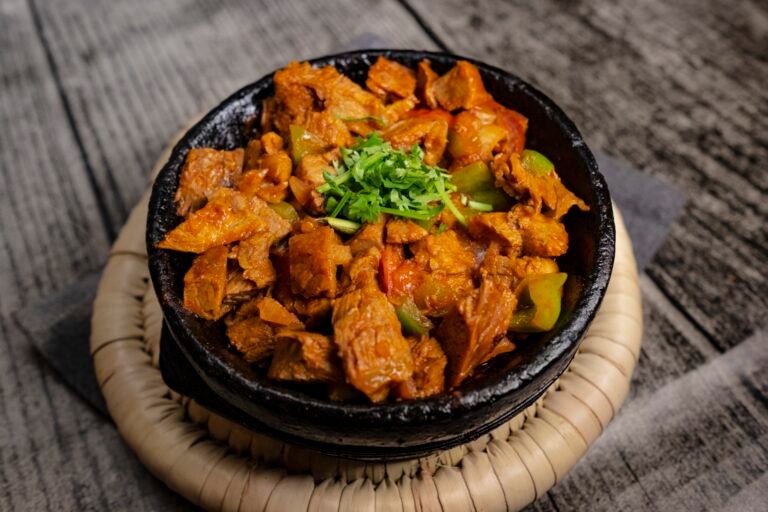 لحم بالخضار